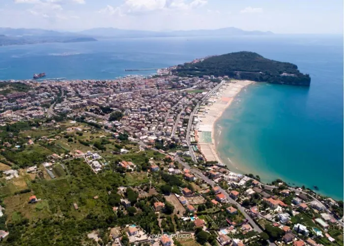 Oasi Di Pace جنوى